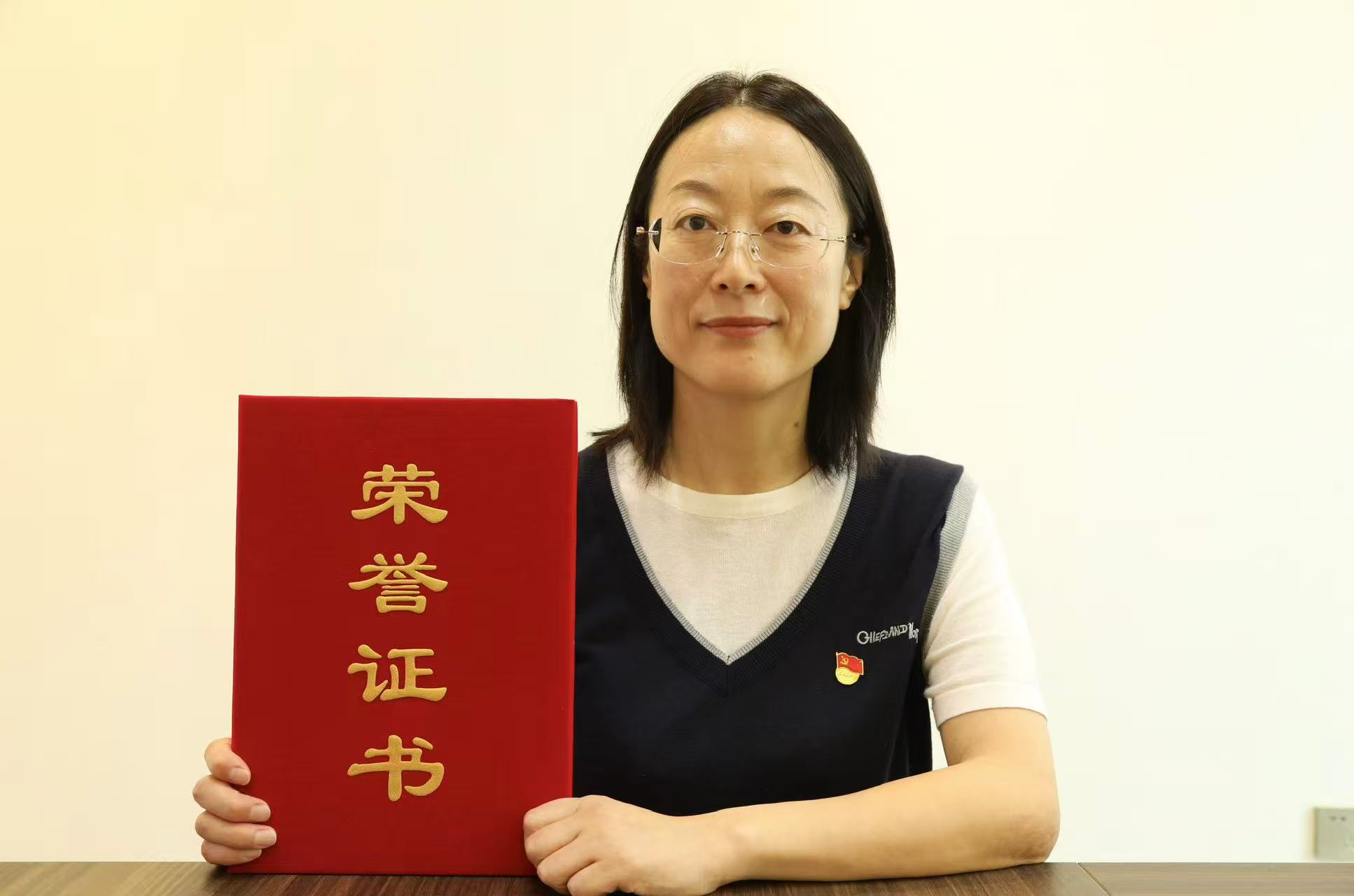 济源财政局“两优一先”荣获双丰收！